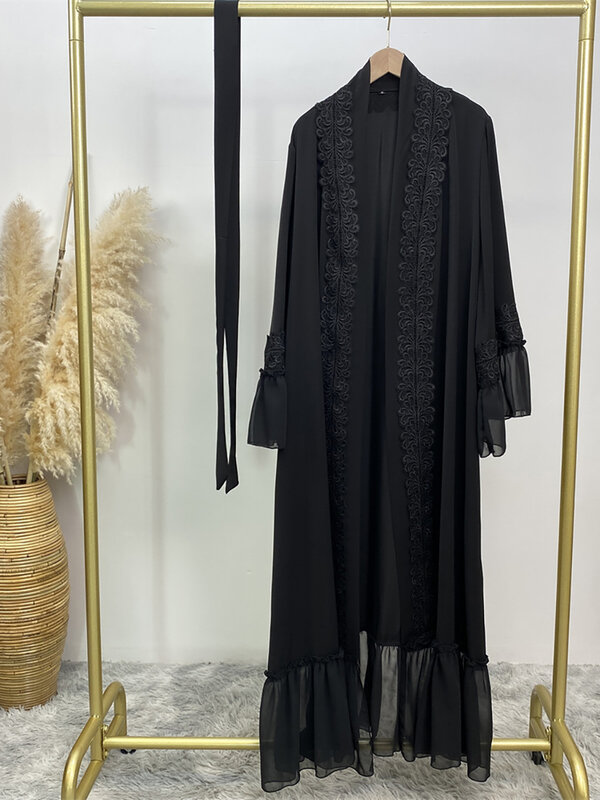 Fashion Lace Stitching Muslim Abaya Dubai Full Length Flare Sleeve Lace Abaya Dubai Turkey Muslim Islam Robe with Belt WY1391
