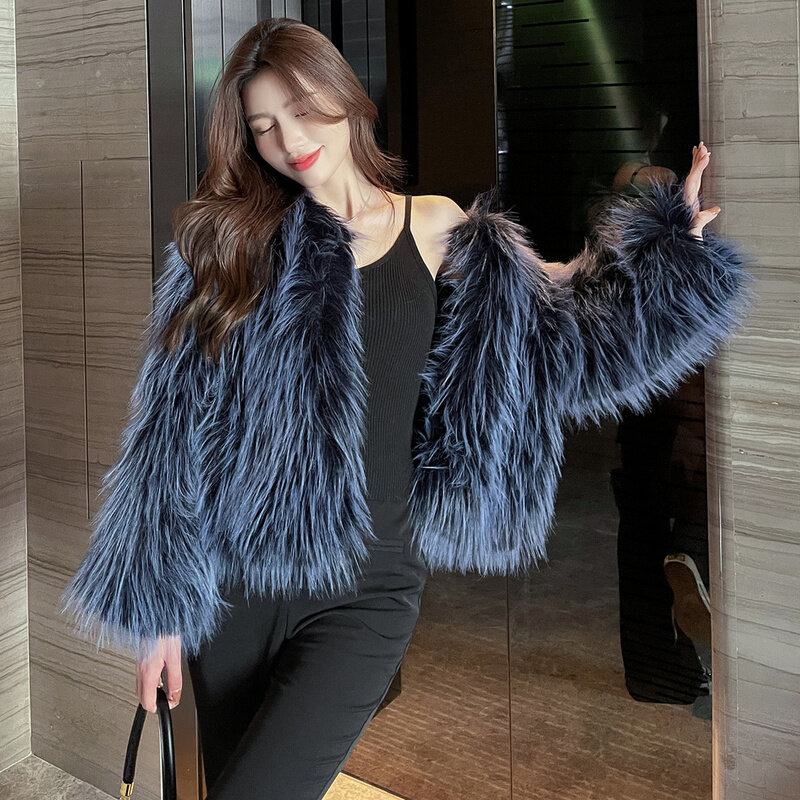 Environmentally Winter Faux Fur Women Coat European Street Fashion Elegant Lady Soft Fur Coat Light Long Sleeves