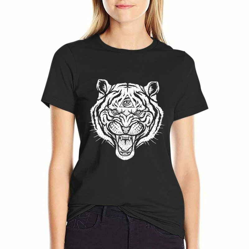 Camiseta de tigre de tres ojos para mujer, camisas de gran tamaño, camisetas gráficas