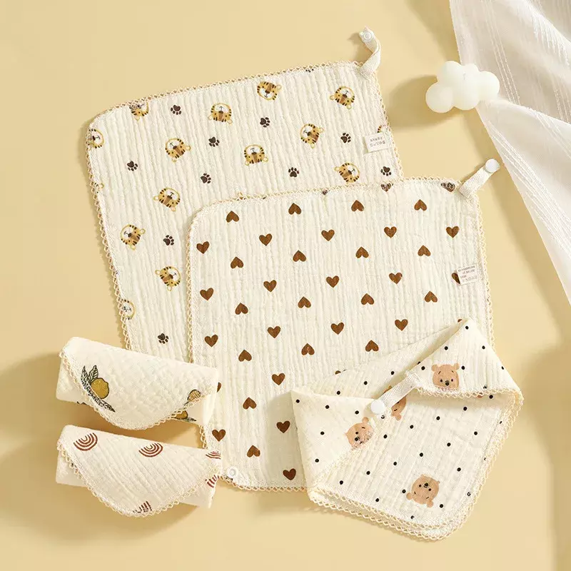 Śliniaki bawełniane dla noworodka miękki ręcznik uspokajający dla niemowląt myjka trójkątny szalik ręcznik Bandana ślina śliniaczek