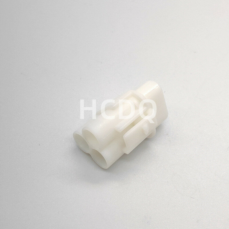 10 PCS Original and genuine 6180-3241 automobile connector plug housing supplied from stock