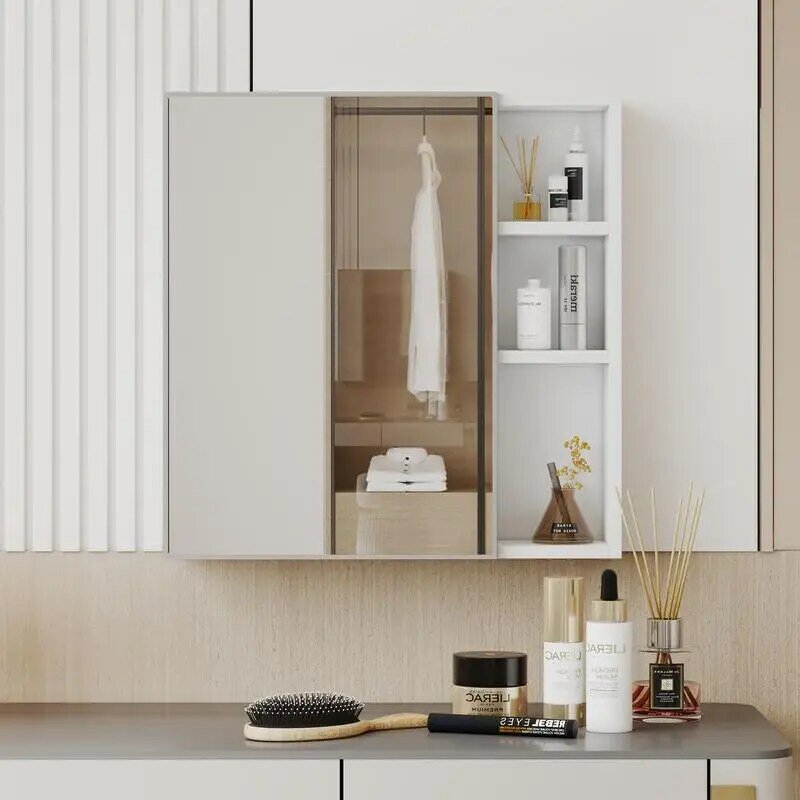 Un mobile A specchio in materiale MDF bianco, specchio da bagno e uno specchio da bagno a parete separato per riporre e risparmiare spazio.