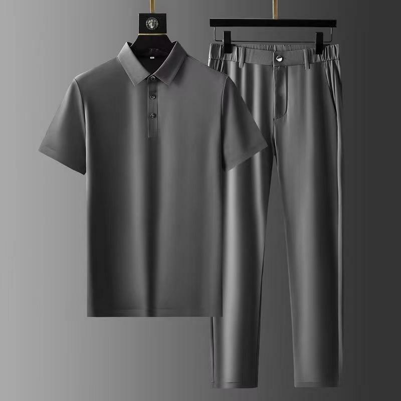 Setelan pakaian pria lengan pendek, pakaian pria kelas atas bisnis kasual celana panjang musim panas es sutra bergaris Polo Shirt Set dua potong