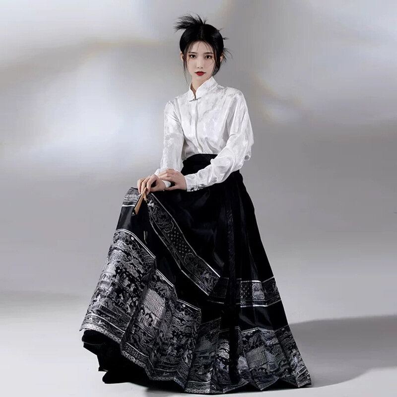 Rok gaun kencan santai gaya tradisional Cina modis lampu bermuka kuda panjang Dinasti Ming Universal
