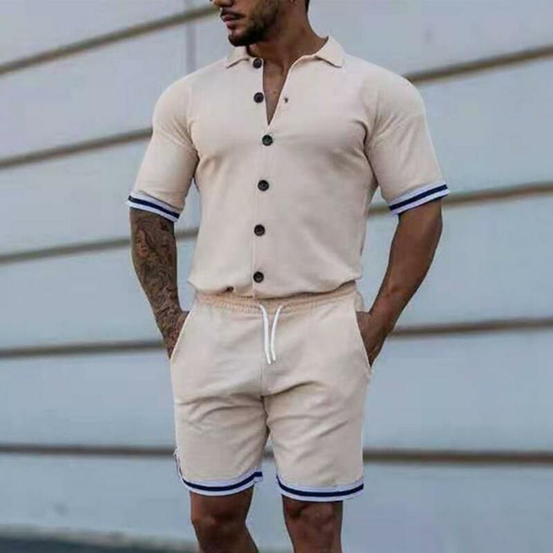 メンズTシャツとパンツのセット,伸縮性のあるウエストバンド,ボタン付き,半袖,トップスとショーツ