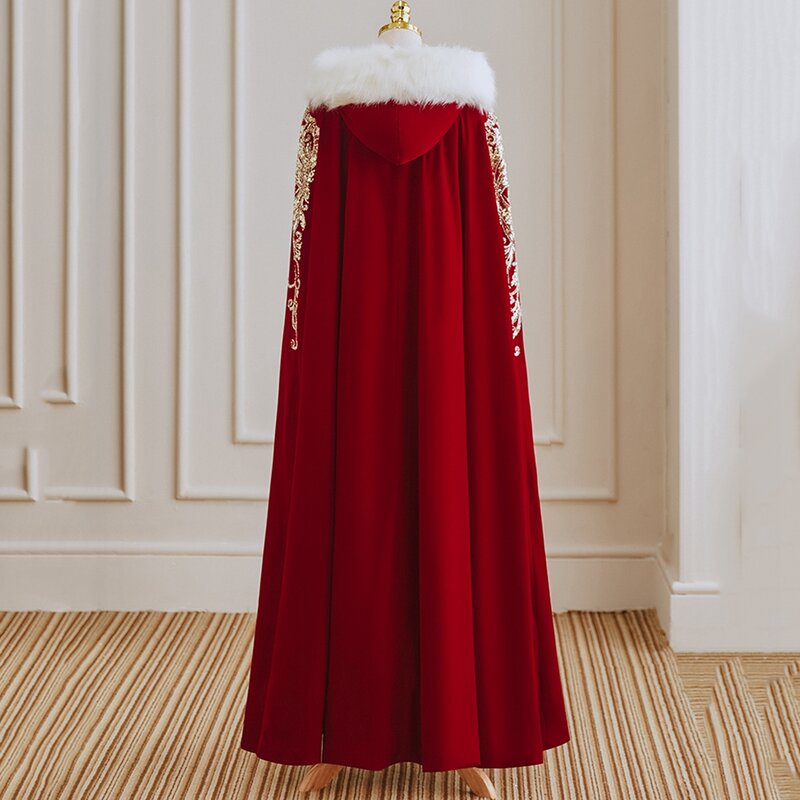 Nuovo mantello da sposa in velluto rosso con Design floreale Appliqued e collo di pelliccia spessa