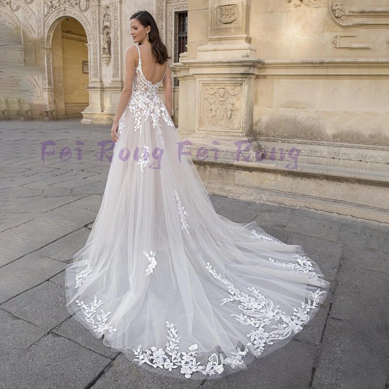 Elegant Spaghetti Wedding Dresses with Train Lace Sleeveless Bridal Gowns for Women A Line Custom Bridal Gown Vestido De Novia