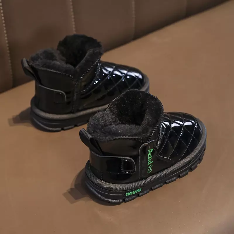 รองเท้าบูทกันหนาวสำหรับเด็ก, พื้นรองเท้ากันลื่นทนต่อการสึกหรอบวกกำมะหยี่ให้ความอบอุ่นอินเทรนด์เข้าได้กับทุกชุดนุ่มสบาย
