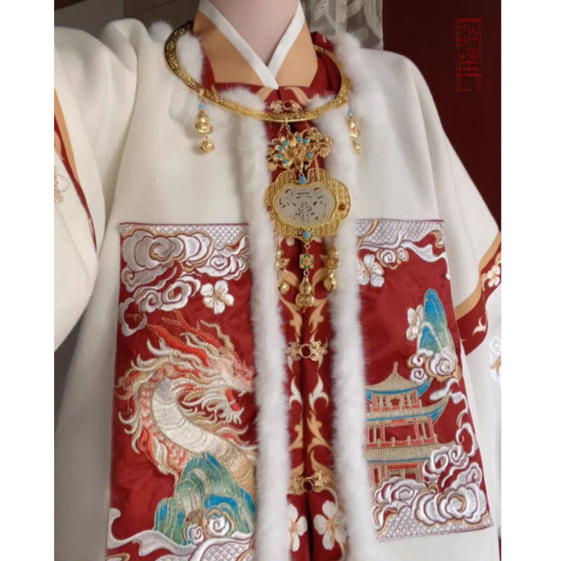 Jubah perang tahun baru musim dingin Hanfu Ming Dynasty rok wajah kuda baru dipertebal beludru wanita