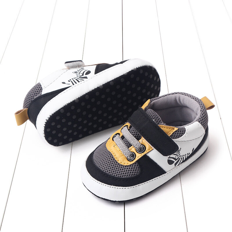 Детские кроссовки, повседневная Милая дышащая сетчатая обувь на плоской подошве для новорожденных девочек и мальчиков