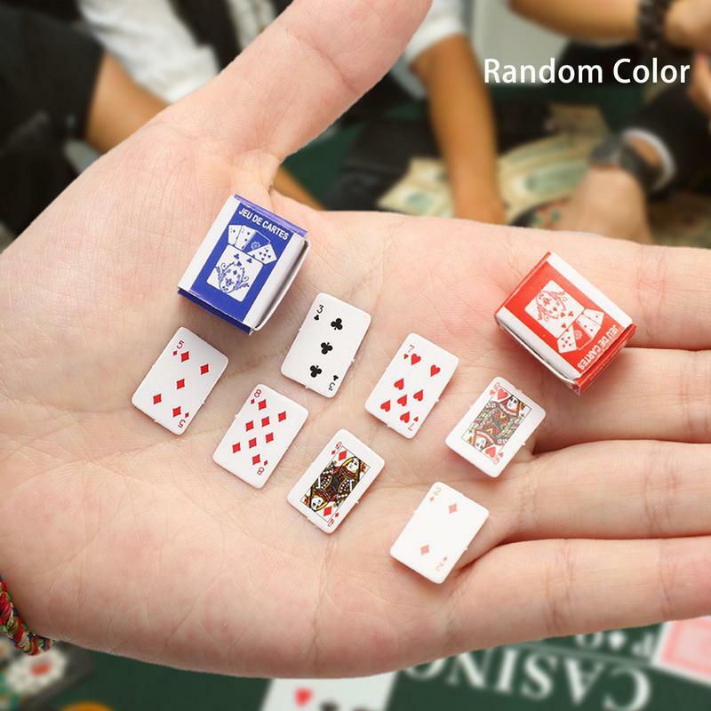 Mini baraja de cartas de póker tamaño Mini para casa de muñecas en miniatura, juego de casa de muñecas, muebles, accesorios, juguetes de decoración para adultos
