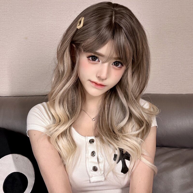 HAIRCUBE Brown to Blonde Synthetic Wigs Long Wavy Wigs with Bangs for Women Christmas Party Daily Wigs High Temperature Fiber