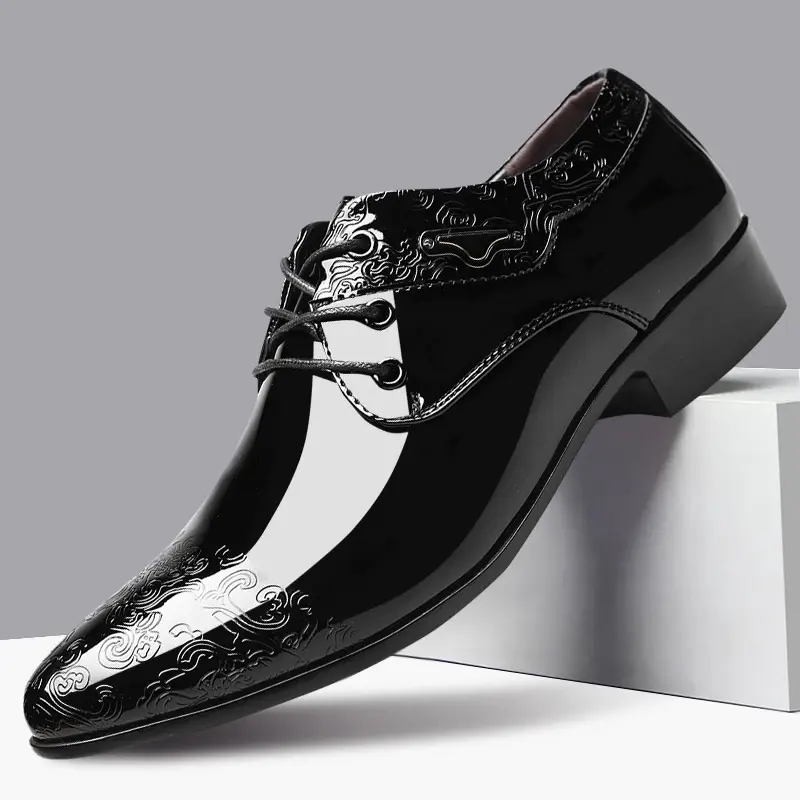 รองเท้าธุรกิจลำลองสำหรับรองเท้าเสื้อผู้ชายรองเท้าผูกเชือกรองเท้าหนัง PU สีดำแบบทางการสำหรับงานแต่งงานของผู้ชายออฟฟิศ2024