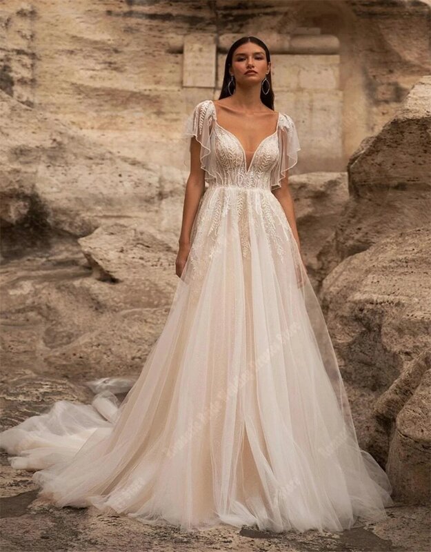Tulle Short Sleeves Wedding Dresses Sweetheart Collar Bridal Gowns Elegant  A-line Fluffy Hems Mopping Length Vestidos De Novias