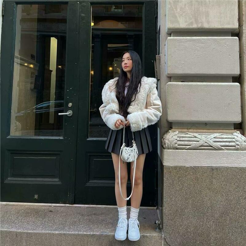 Sommerkleid ung Frauen schwarze Miniröcke für Frau koreanische Mode Röcke y2k Falten röcke niedlichen weißen Rock mit Shorts