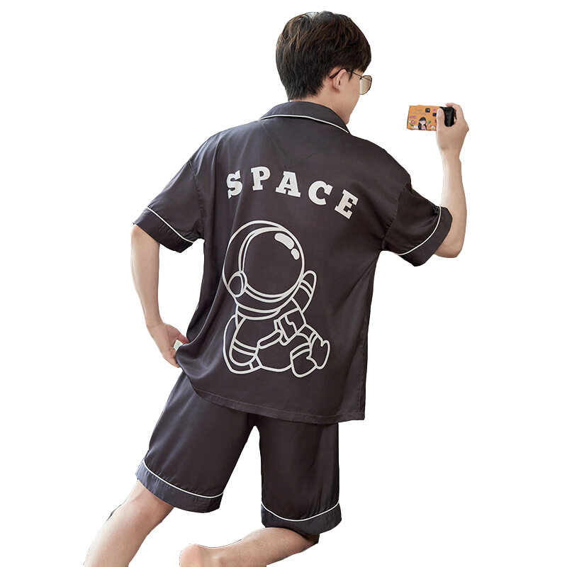 Conjunto pijama padrão astronauta para homens, pijamas soltos, tecido de seda, desenhos animados, lazer, roupas de verão