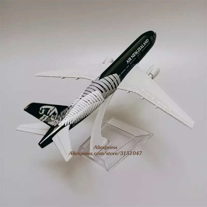 Avión de aleación de Metal para niños, de 16cm negro modelo de avión, Boeing 777, B777, Airways, Diecast