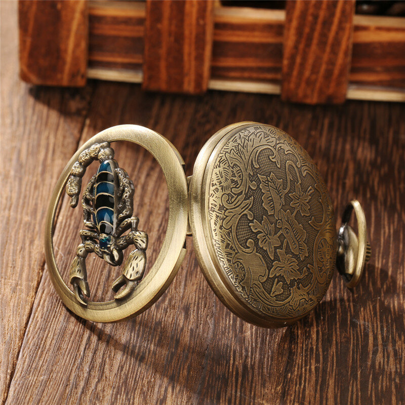 Часы наручные кварцевые с римскими цифрами для мужчин и женщин, бронзовые аналоговые карманные, с ажурным дизайном скорпиона, Подарочные цепи на цепочке