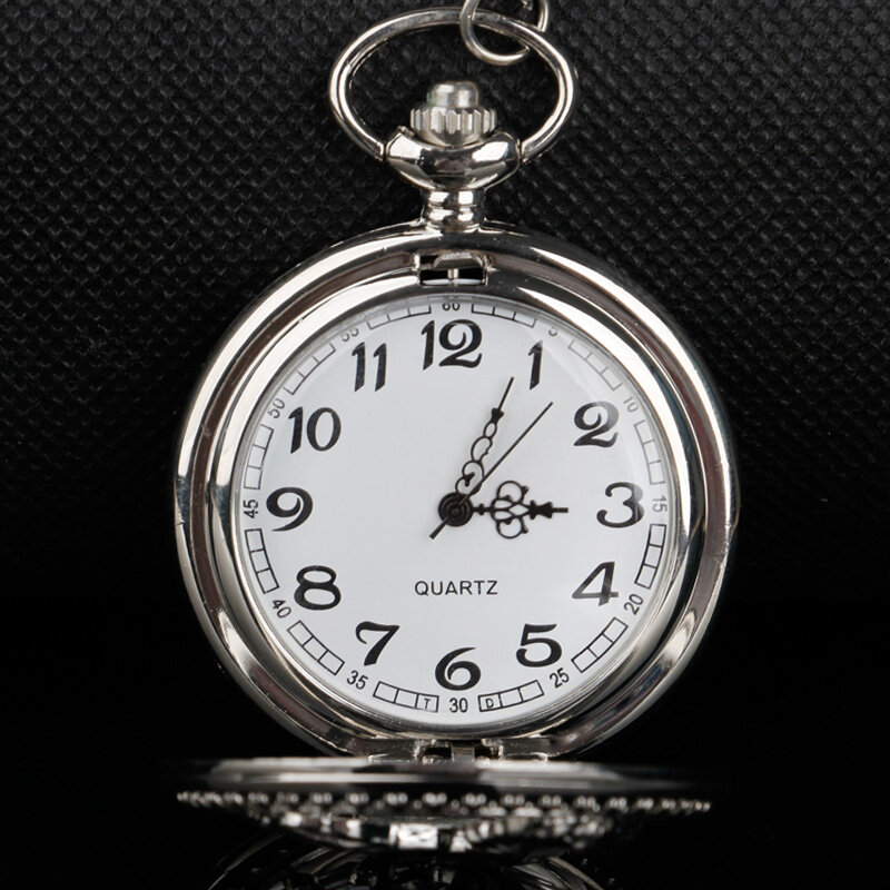 ตัวเลขภาษาอาหรับ Dial จี้ของขวัญนาฬิกาผู้ชายผู้หญิง Hollow Gold Horse เงินสร้อยคอลูกปัดควอตซ์นาฬิกา