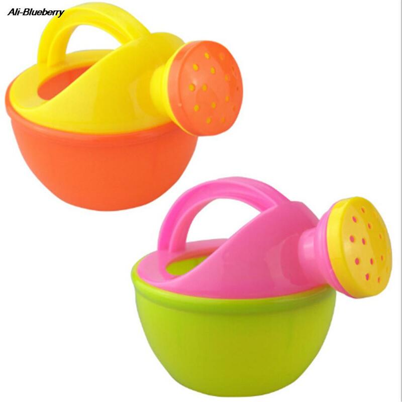 1pc random Plastic Watering Can Watering Pot Beach Toy Leading Star Baby Bath Toy Play Sand Toy Gift For Kids Random Color