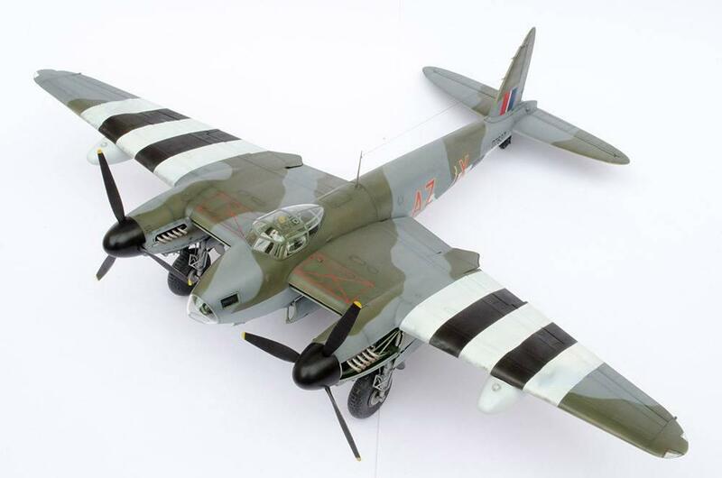 HK Model 01E015 1/32 de Havilland Mosquito B Mk.IV Series II (Plastic model)