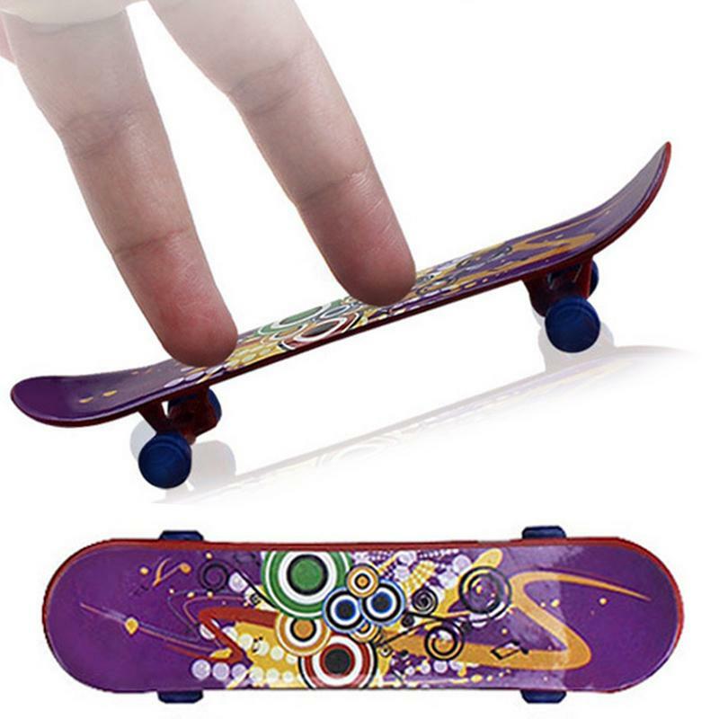Mini Finger Board Multi-Colored Finger Scooterkateboard Toys Children Finger Training Interactive Freestyle Skate Game For Party