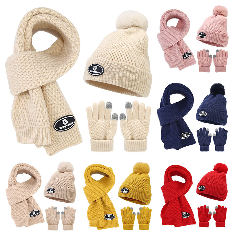 3 buah topi rajut anak-anak, sarung tangan syal musim dingin bayi beruang Label Beanies Outdooor beludru tahan dingin aksesori hangat