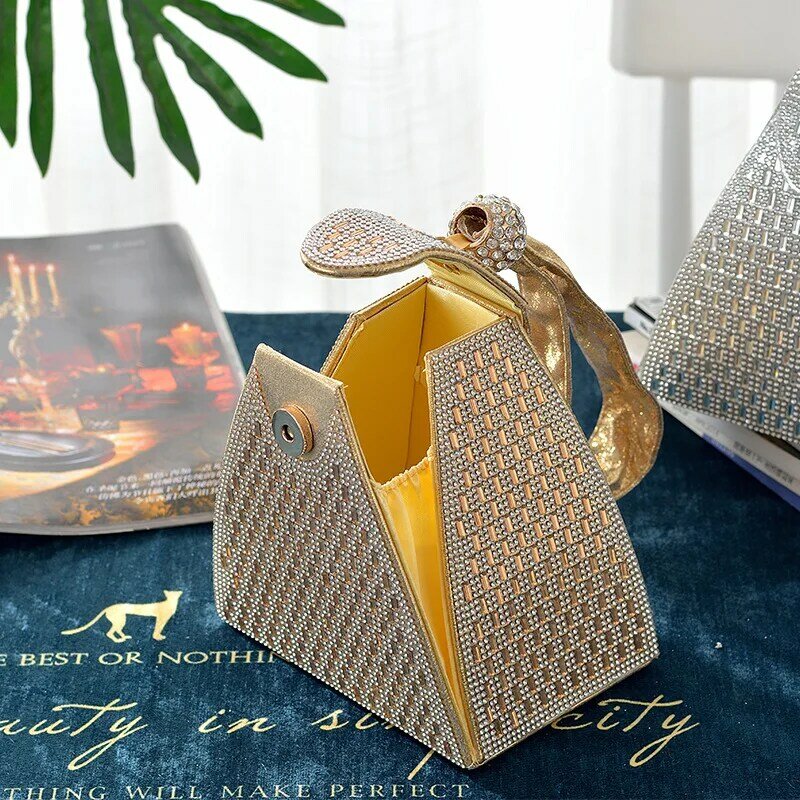 Лето 2022, сумка-клатч с бриллиантами, Женская Роскошная вечерняя сумка, модная треугольная Свадебная сумка для невесты, роскошные дизайнерские сумки
