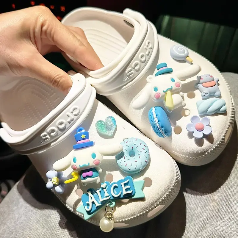 11pcs/1set sanrio 3D Cinnamoroll Shoe set crocs accessories Buckle Melody Cartoon Animals Shoe Decoration Croc Charms Kids Gifts