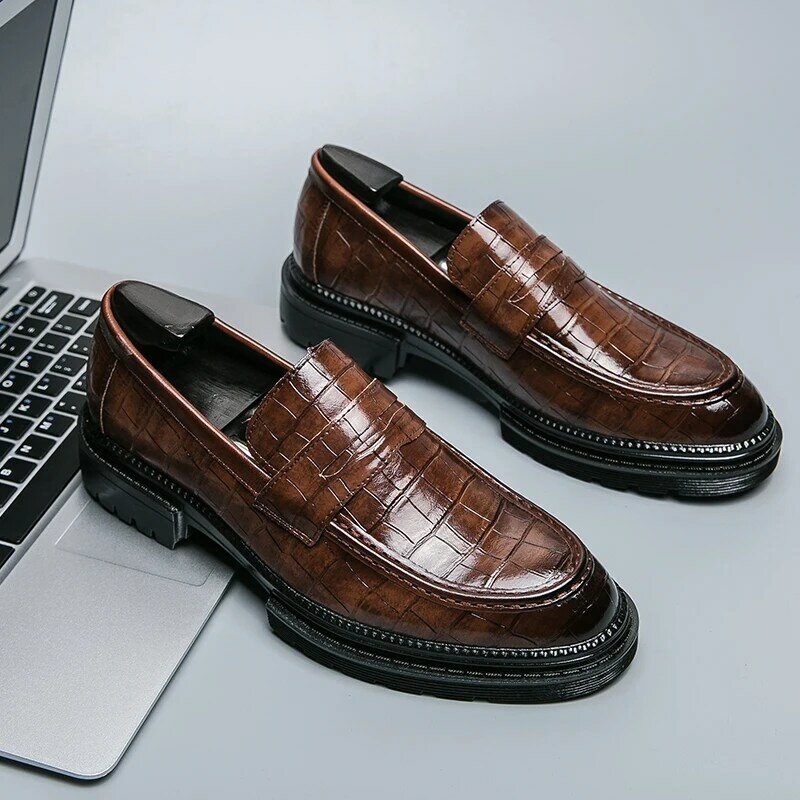 Роскошные брендовые классические туфли в британском стиле с круглым носком, мужские свадебные туфли из лакированной кожи черного цвета, деловые туфли-оксфорды, глянцевая модная обувь