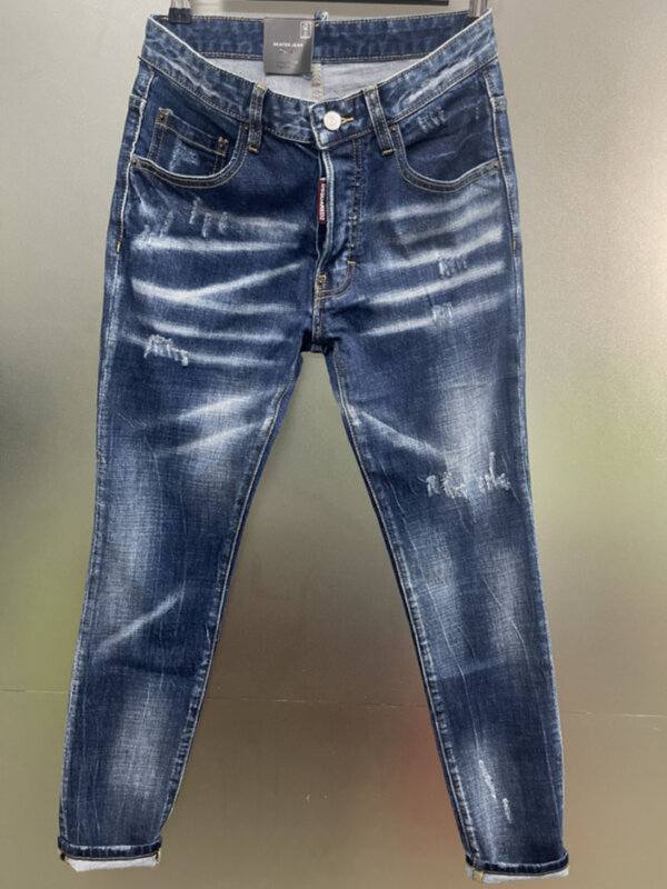 سراويل جينز للرجال مغسولة وبالية ، بسيطة ومتعددة الاستخدامات ، قدم صغير ، عصرية ، جديدة ، الربيع ، الصيف ، أو
