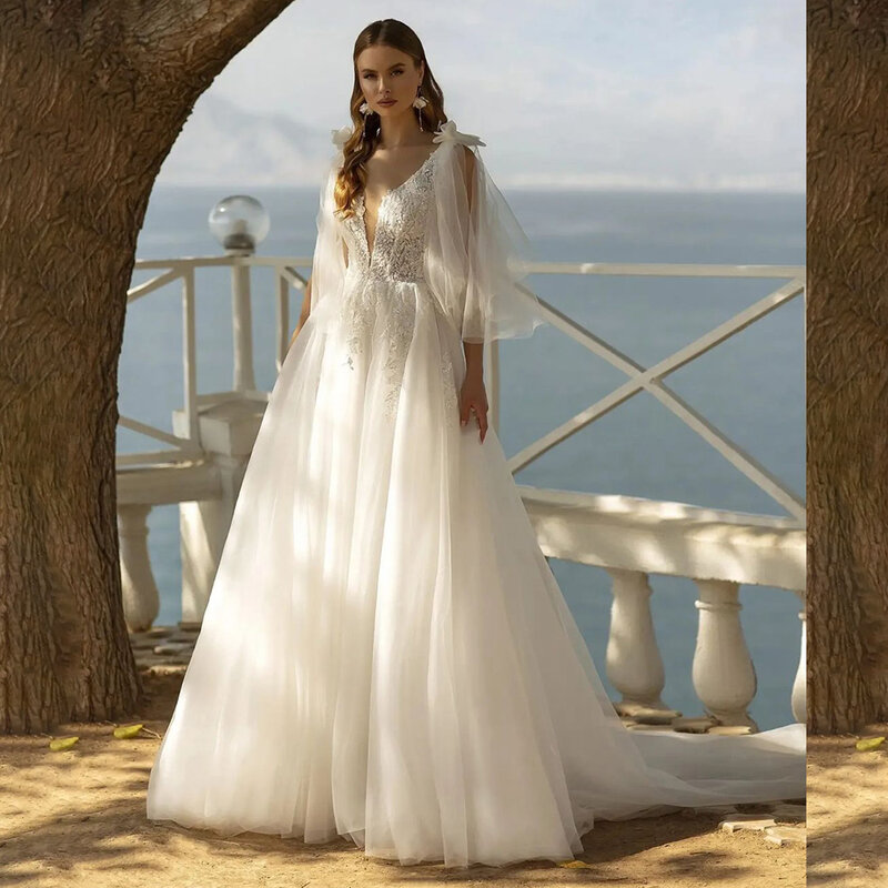 Elegante tiefe V-Ausschnitt Applikationen Spitze Tüll Brautkleid für Frauen rücken freie Bogen Illusion A-Linie Hochzeits feier Kleid mit Zug