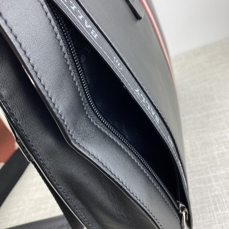 Luxury B Style Laptop Bag Fashion Large Capacity Notebook Youth Business Handbag High Quality Leather Document Crossbody Handbag