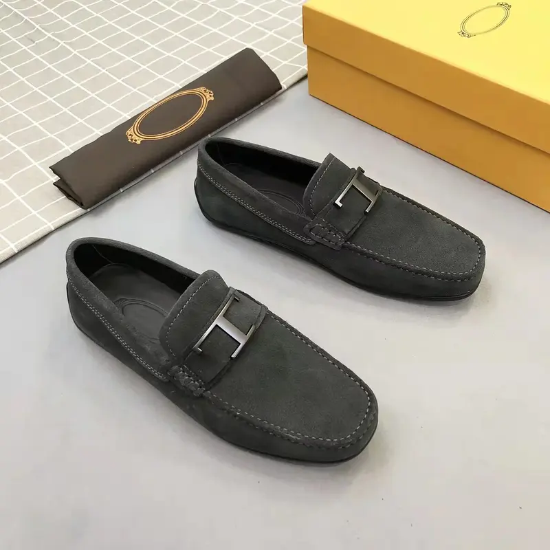 Spring Summer and Autumn New Bean Shoes Men's Shoes Deer Skin Suede Flat Bottom Casual Genuine Leather Shoes mens loafers luxury