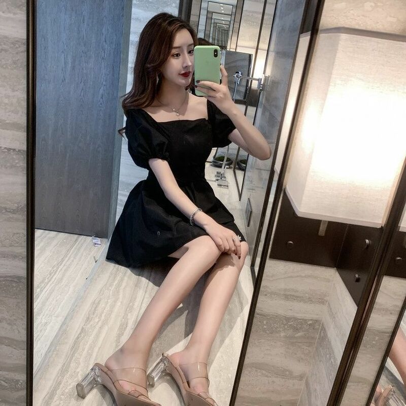 2024 Spring/Summer New Women's Fashion and Elegance Small and Versatile Bubble Sleeve Belt Waist Wrap Dress