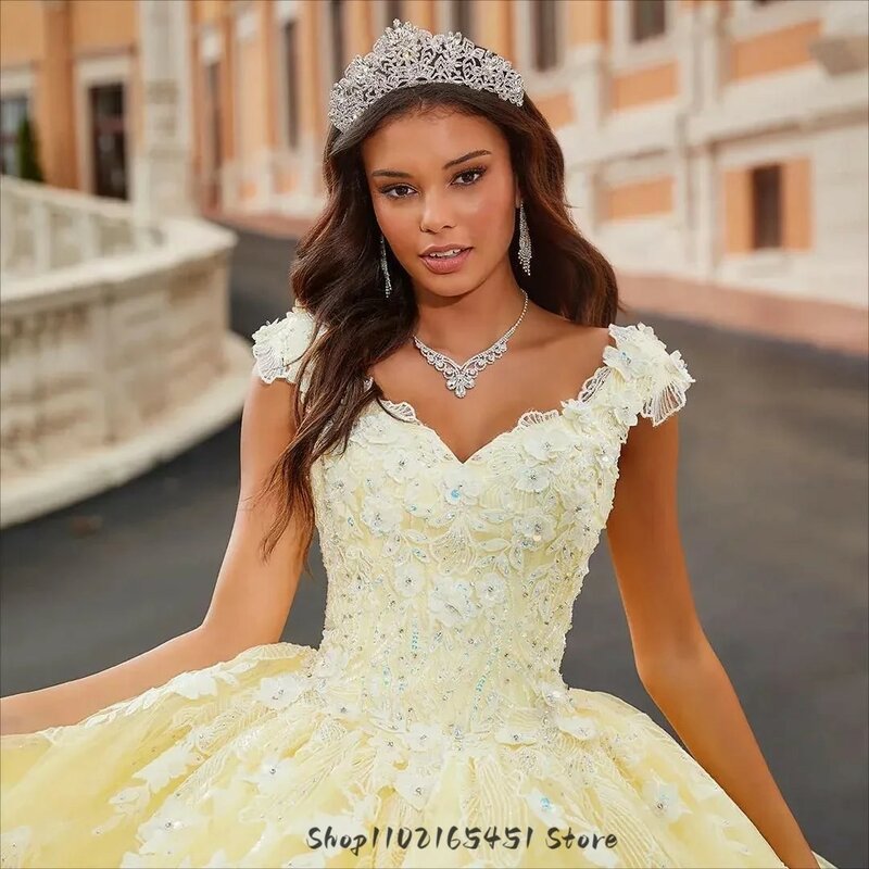 Yellow Quinceanera Dresses Beads Lace Applique V neck Ball Gown Party Birthday Gown Sweet 15 Masquerade Vestidos De 16 Años