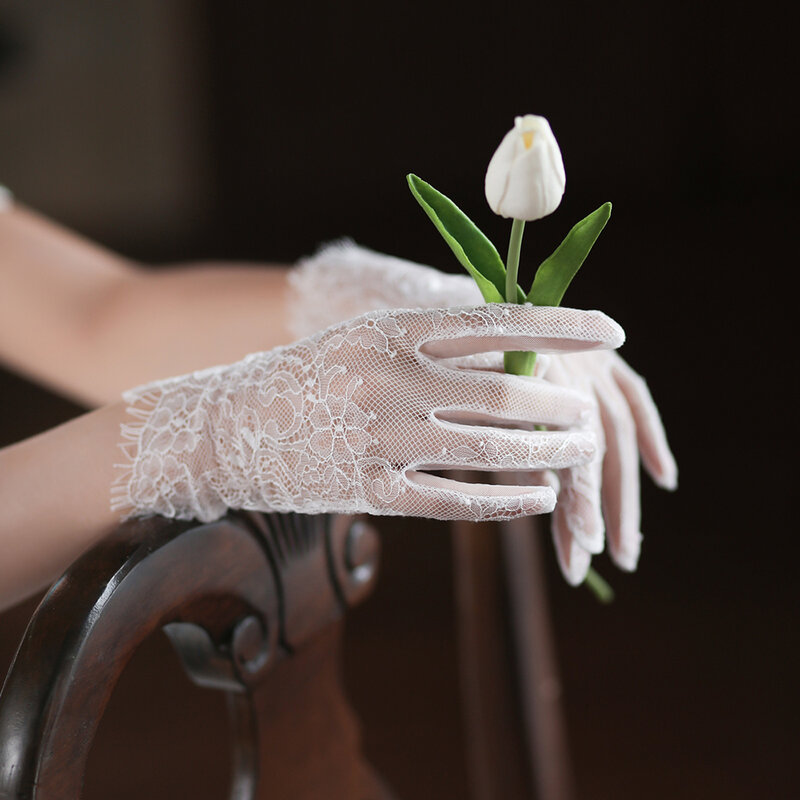 Sarung tangan pernikahan kualitas tinggi kain Tule berongga renda panjang putih Aksesori pesta gaun wanita Semua jari