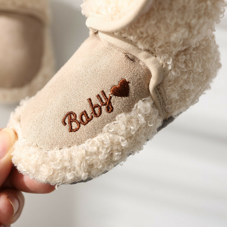 Botas de nieve para cuna de niño pequeño, Calcetines antideslizantes, suaves y cómodos, zapatos para recién nacido