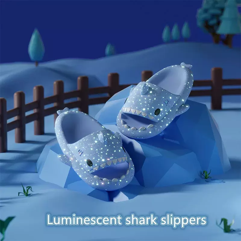 Zapatillas de tiburón fluorescente para hombre y mujer, chanclas antideslizantes de suela gruesa luminiscentes, zapatos planos de EVA, Verano