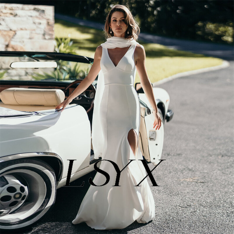 LSYX gaun pernikahan leher V dalam tanpa lengan sederhana gaun pengantin putri duyung Crepe terbuka belakang sisi tinggi celah lantai gaun pengantin buatan khusus