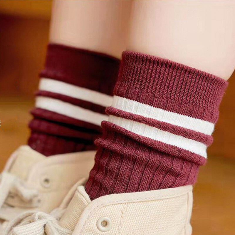 Par de meias japonesas para as mulheres, 1 soltas meias para meninas do ensino médio, harajuku, cores sólidas, meias de algodão listrado
