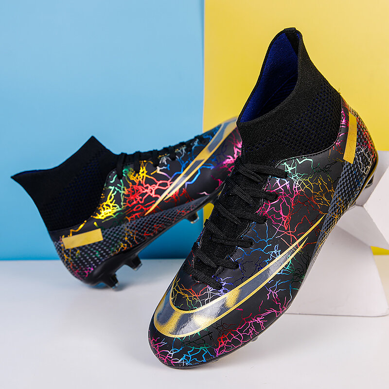 Tacchetti da calcio di qualità durevole società scarpe da calcio eccezionale sensazione di piede allenamento Futsal larga scarpe da ginnastica Comfort all'ingrosso