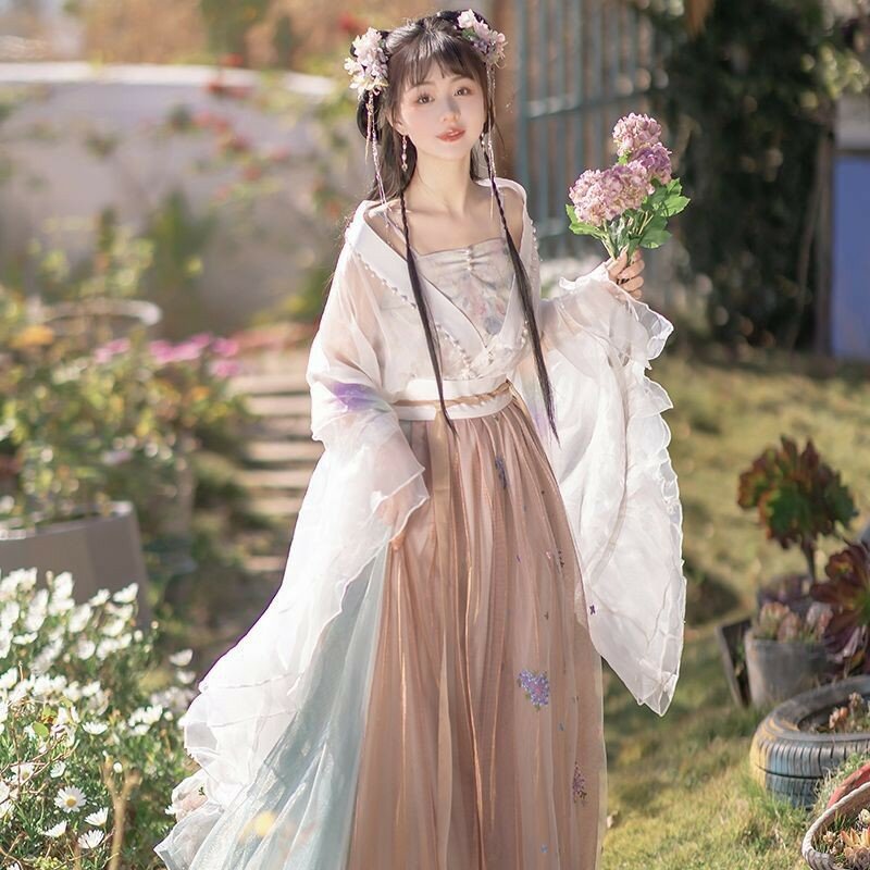 Wei North and South Han Clothing Embroidered Waist Wide Sleeve Fairy Six Rice Broken Skirt Large