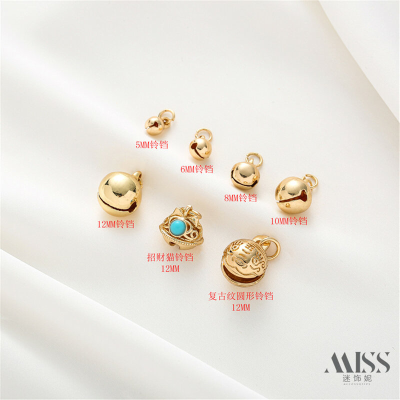 Paquete de oro de 14K con patrón vintage, anillo de campana, colgante de gato, campana colgante redonda brillante, accesorios de joyería diy