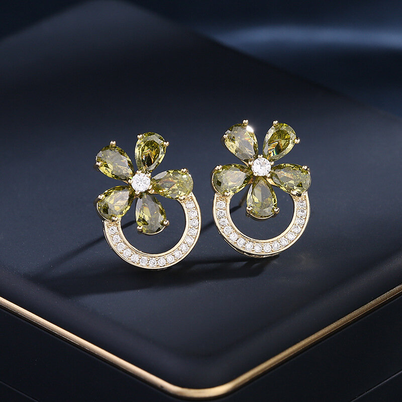S925 Silver Needle, Unique Design, Versatile Style, Spring/Summer New High End, Simple And Fresh Style, Flower Earrings