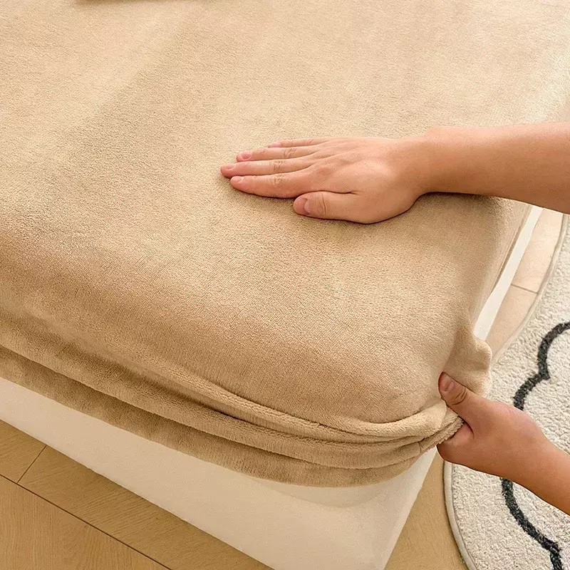 Grosso Quente Leite Velvet Bedsheet, Single Bed Cover, Capa de colchão, Antiderrapante, Inverno, 154