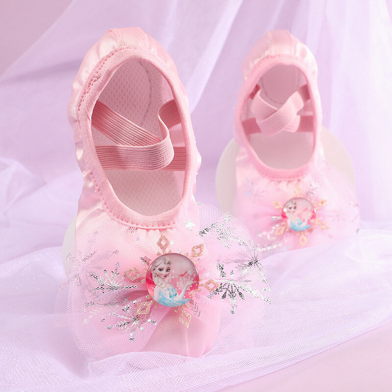Sepatu dansa putri lucu untuk anak perempuan sepatu dansa balet sol lembut sepatu latihan tari Tiongkok sepatu cakar kucing dansa