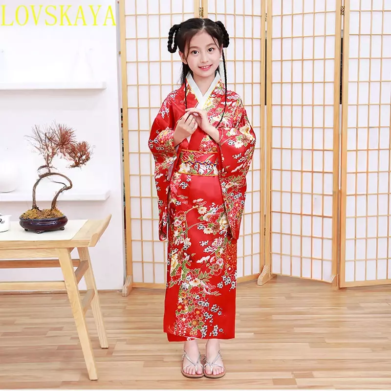 Schattig Meisje, Japanse Etnische Stijl Kimono En Dansjurk, Retro Gedrukt Bloemenshowkostuum