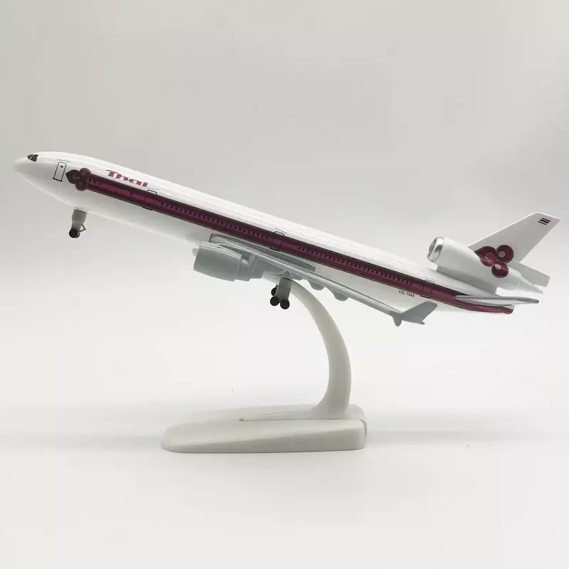 Avión de aleación de Metal de 20cm, modelo de avión de Malasia, Países Bajos, KLM, American Thail, WorldCargo, MD MD-11, fundido a presión