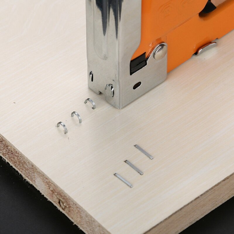 2 pezzi cucitrice telaio per mobili 1 cucitrice per chiodatrice 80 graffette strumento per legno strumento di fissaggio manuale strumento per cucitrice In acciaio arancione